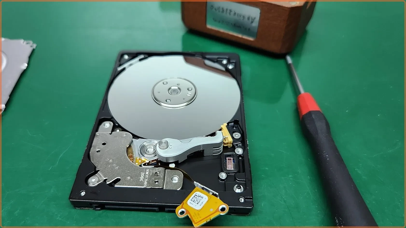 Seagate ST2000LM007 2TB 인식 불가 헤드 불량 복구 사례