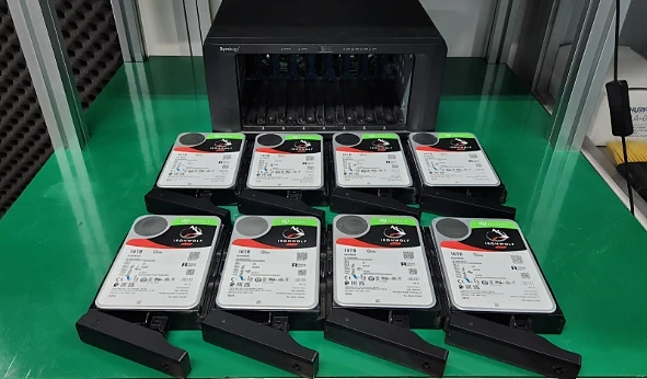 Synology DS1821+ Btrfs 랜섬웨어 감염 폴더 구조 복구 사례 - 디스크 8EA / 복구기간 3일