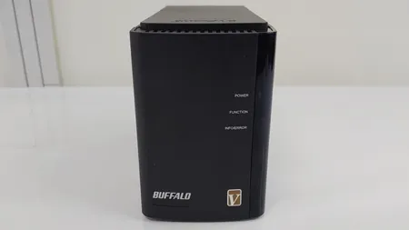 버팔로 LS-WVL 나스
RAID 0 볼륨
2개 디스크 장애