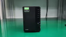 synology-ds220plus-front